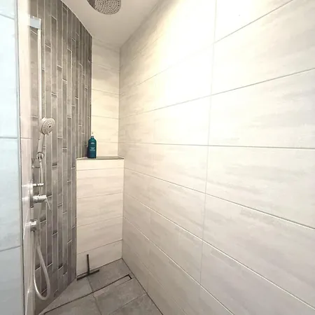 Gemuetliche Maisonette Mit Garten *